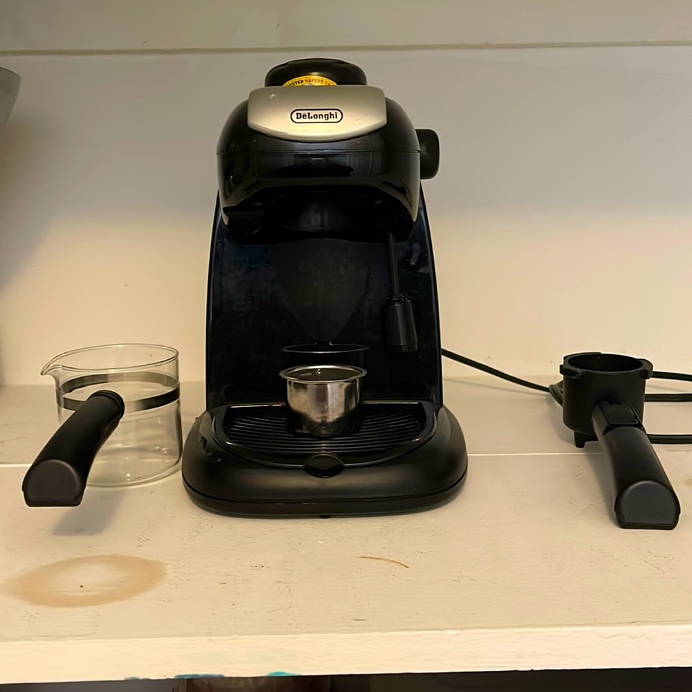 Delonghi Espresso Maker and Milk Frother